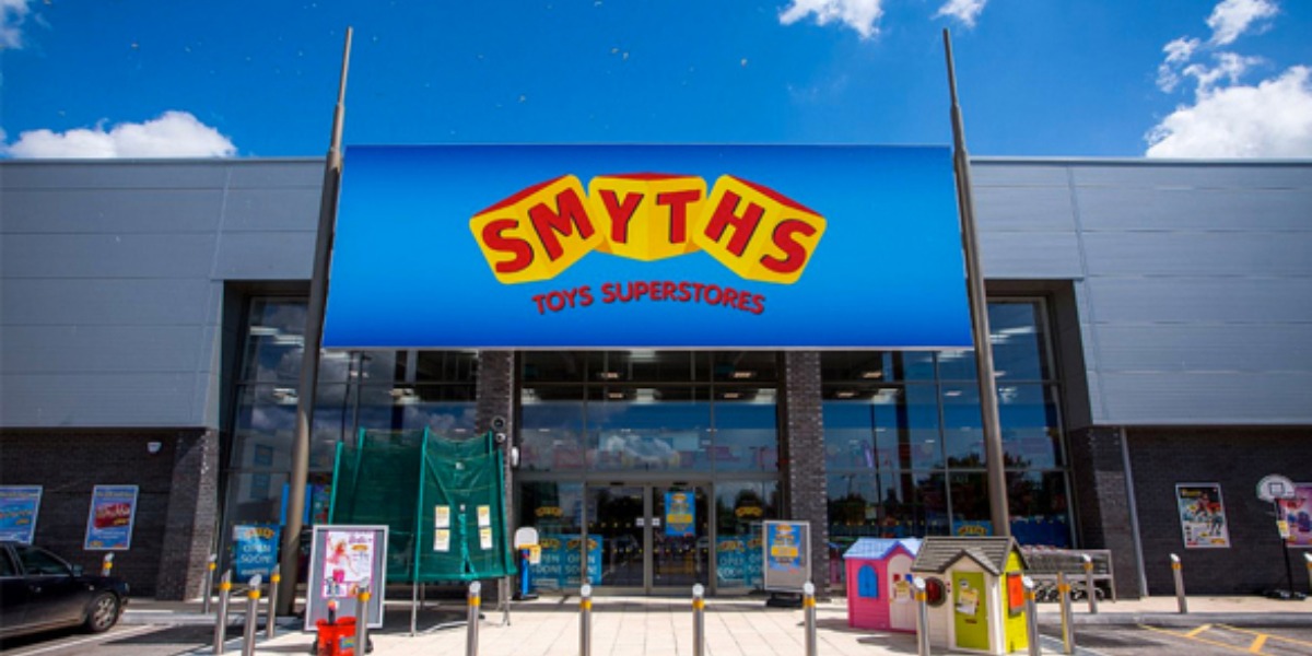 smyths toy store opening times