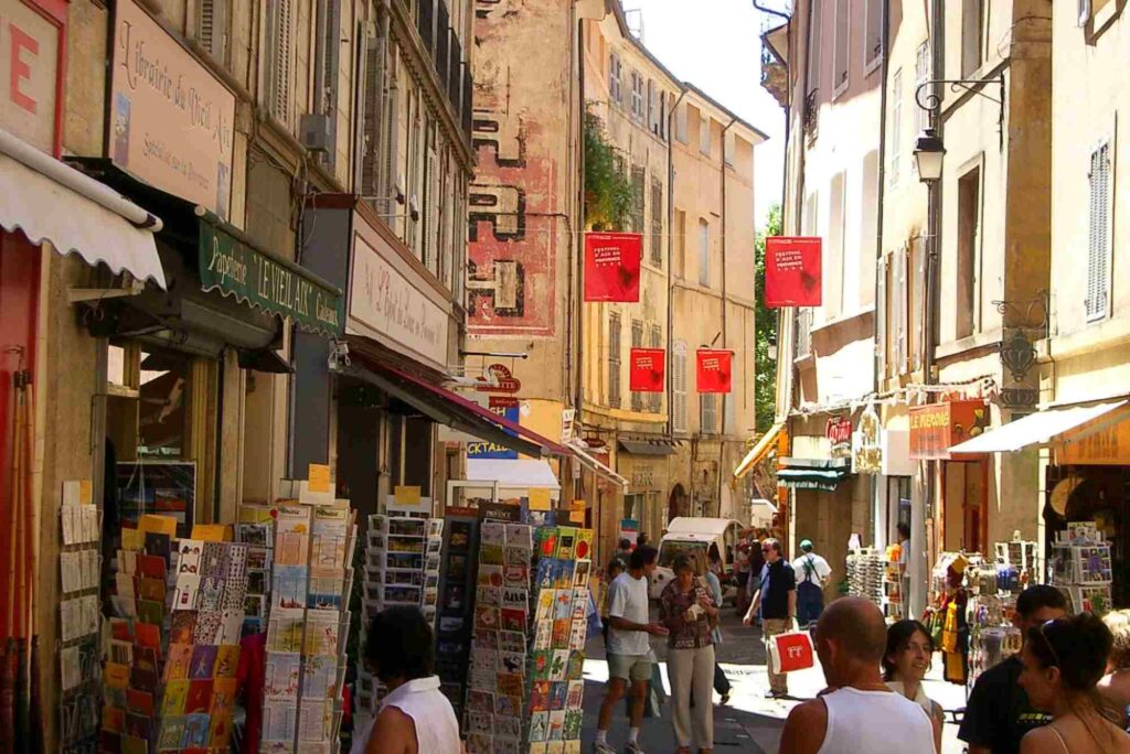 France Weekend Shopping Itinerary That Flows