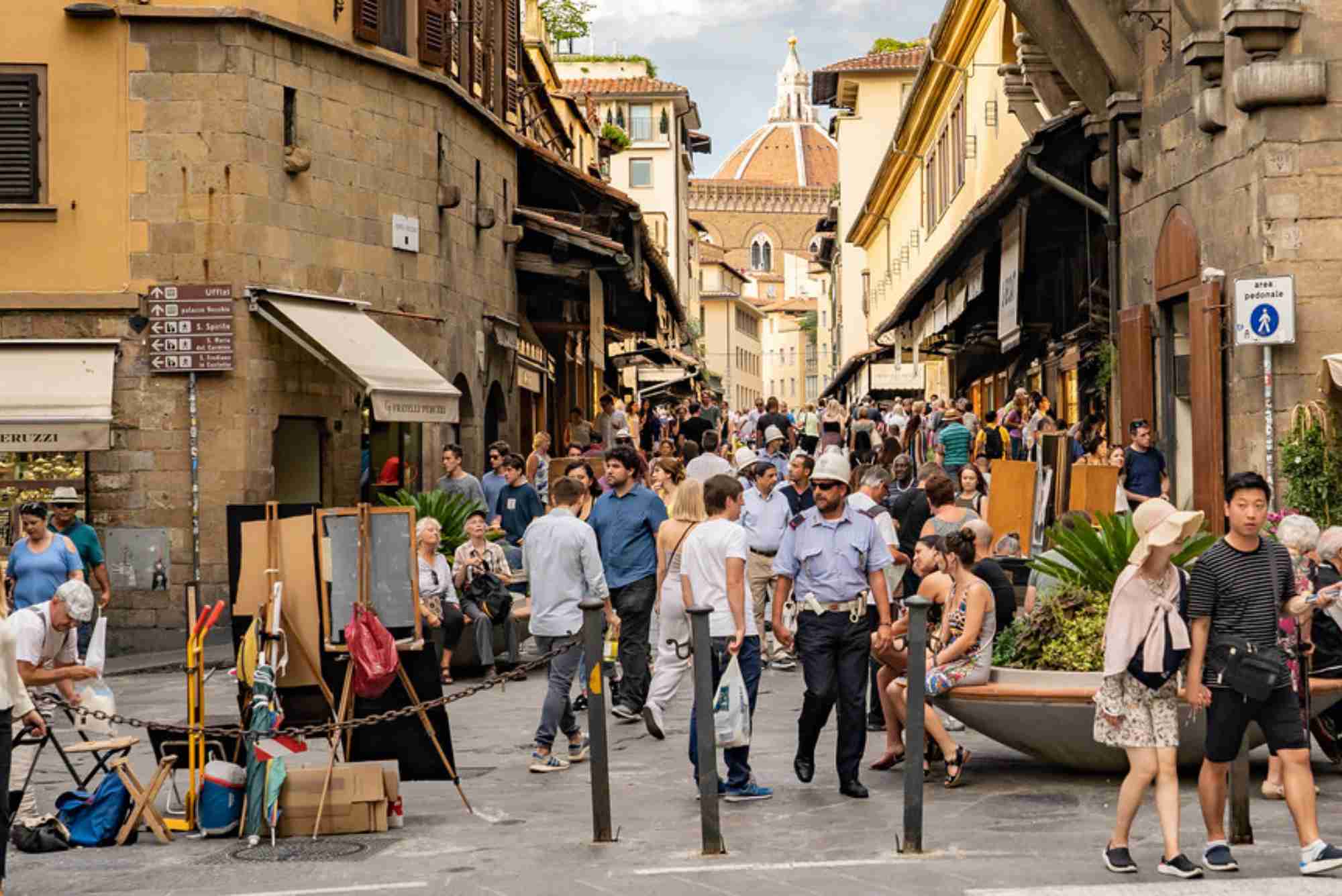 Italy Florence Core: Duomo and Riverfront Shops