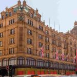 UK London Knightsbridge Harrods Harvey Nichols route