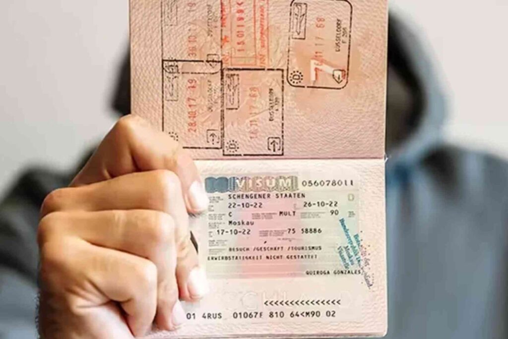 Luxembourg Visa from Pakistan Price in 2026: Updated Fees and Price Breakdown